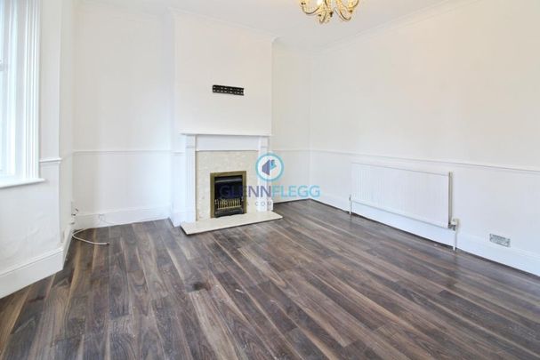 4 bedroom terraced house to rent - Photo 1