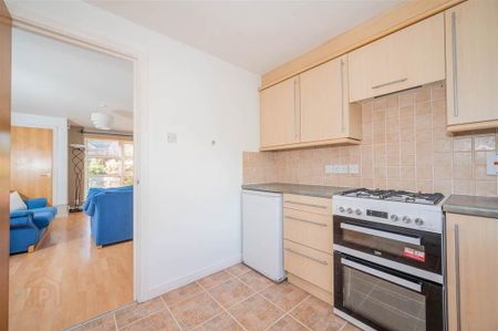 14 Richmond Avenue, Holywood, BT18 9TE - Photo 5