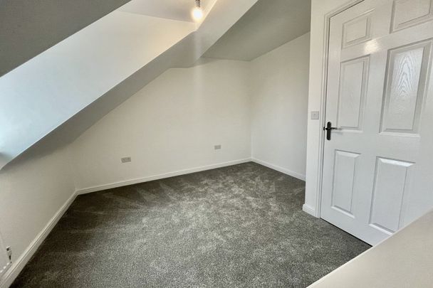 Swan Lane, New Ollerton, NEWARK - Photo 1