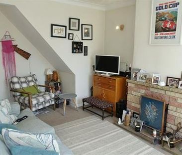 2 bedroom semi-detached house to rent - Photo 1