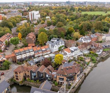 5 bedroom detached house to rent - Photo 4