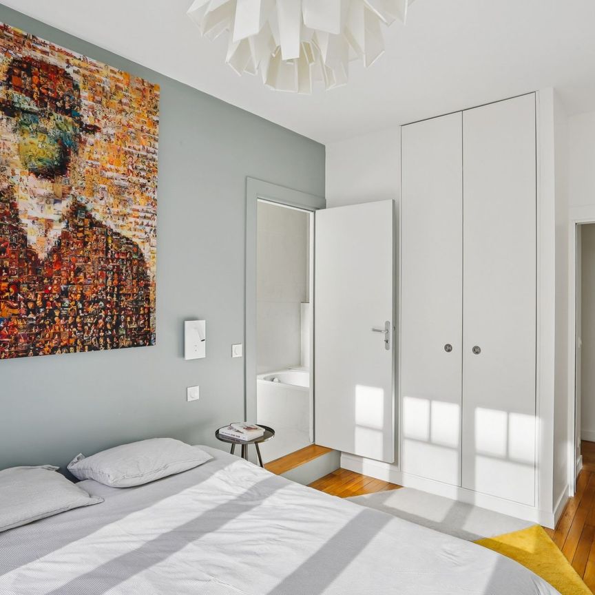 Location Appartement Paris 7 3 Pièces 73.04 m² - Photo 1