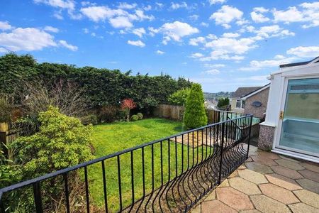 Brockton Gardens, Plymouth, PL6 - Photo 5