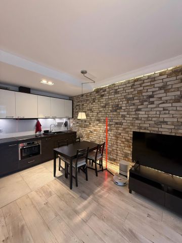 Mieszkanie do wynajęcia - Warszawa, Grzybowska - Zdjęcie 5