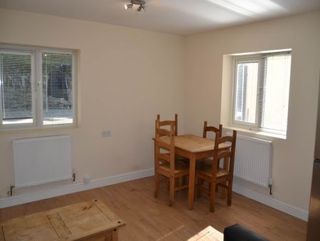 Colum Road, Cathays, Cardiff - Photo 3