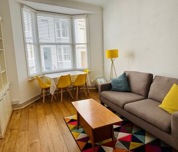 1 Bed Flat, Guilford Rd, BN1 - Photo 3