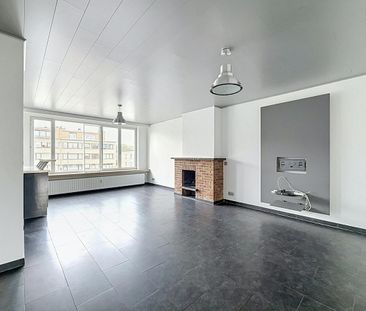 Appartement te huur in Merksem met 2 slaapkamers - foto 2