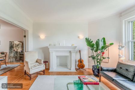 MOU008 - Apartment Outremont, Montreal - Photo 3