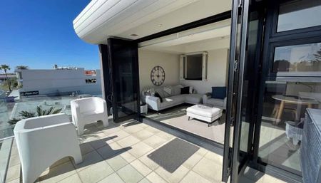 One Bedroom Delight - Photo 5