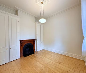 Three Bedroom Brick Victorian In Unbeatable Albert Park Location - Photo 1