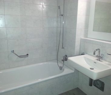 Stilvolle und moderne 2.5-Zimmer-Wohnung - Foto 1