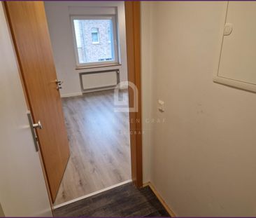 1-Zimmerwohnung in Bergheim-Oberaußem mit Küche und Kellerraum! - Photo 1