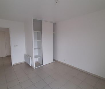 location Appartement T2 DE 46.58m² À CORBEIL ESSONNES - Photo 3
