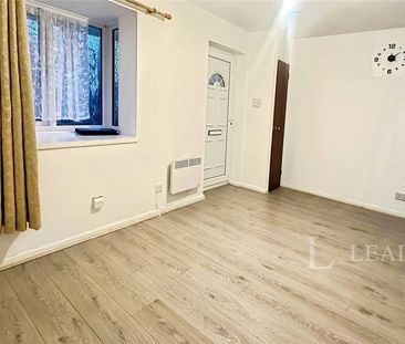 1 bedroom house to rent - Photo 1