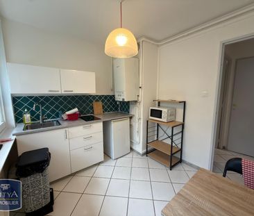 Location Appartement 1 pièce 28m² MARSEILLE 9ème - Photo 3