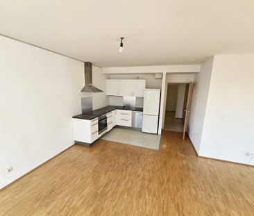 Helle, ruhige Wohnung mit großer Terrasse, 7 Min zur U-Bahn, perfek... - Photo 1