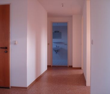 Großzügige 3-Zimmer-Dachgeschoß-Wohnung in Nittenau-Bergham! - Foto 5