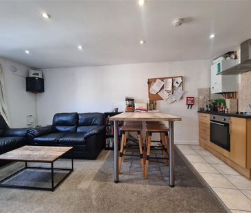 Room 4, 294a Mill Road, Cambridge - Photo 2