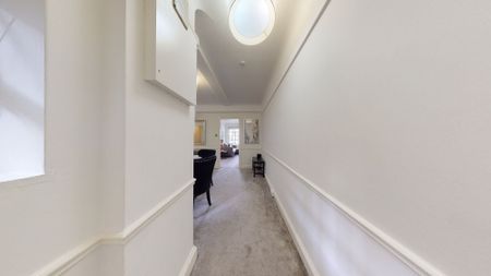 Fulham Road, South Kensington, SW3 6SH, London - Photo 4