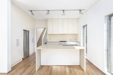 STUNNING COASTAL ARCHITECTURAL ABODE FLOODED IN NATURAL LIGHT - Photo 2