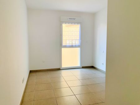 Location Appartement 2 pièces 42m² PERPIGNAN 66000 - Photo 3
