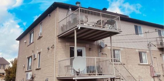 Beau 4 ½ à 100e ave, Chomedey, style condo - Photo 2