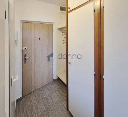 Pronájem bytu 1+kk, 24 m - Photo 2