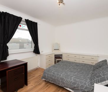 1 Bed Flat, Pittodrie Place, AB24 - Photo 1