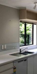 Sought After Lynmore - Photo 3