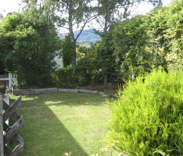 Bright Family Home - Photo 5