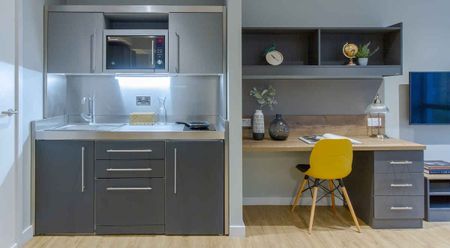 Prestige Studio - Photo 3