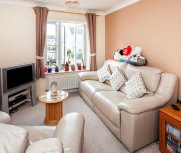 Wallington Way - Photo 1