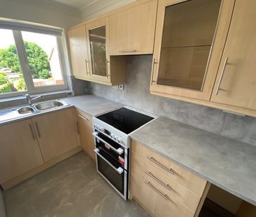 Ray Park Avenue, Maidenhead - Photo 3
