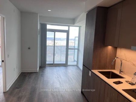 8 Interchange Way #3503 - Photo 2