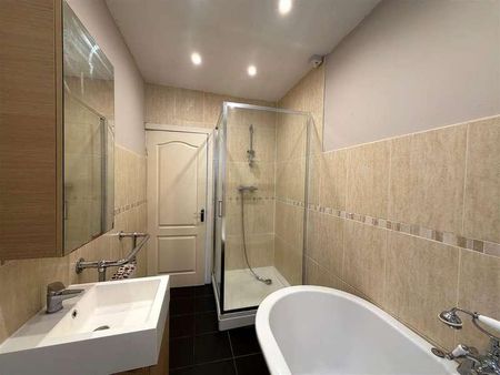 St. Helens Road, Bolton, BL5 - Photo 5