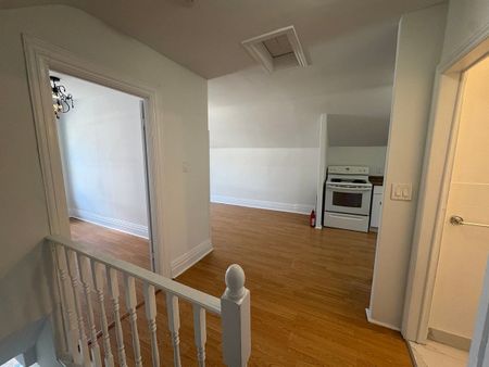 For Lease - 581 Paterson Street, Peterborough Central, Ontario - Photo 3