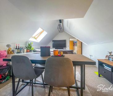 3 bedroom apartment to rent - Photo 4