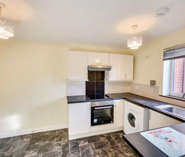 2 bedroom terraced house to rent - Photo 6