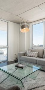 Superbe condo 5-1/2 (3 chambre / salle de bain + salle d'eau) à louer dans Laval - Photo 3