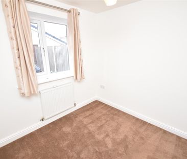 Victoria Fields, Birkenhead - Photo 5