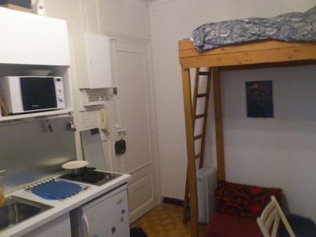 Studio meublé de 12m² à Boulogne Billancourt - 560€ C.C. - Photo 5