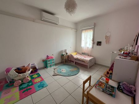 Location maison 4 pièces, 67.98m², Lézignan-Corbières - Photo 3