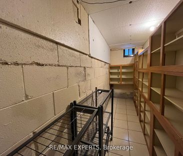 For Lease - 12 Blue Haven Crescent, Toronto, Ontario - Photo 1