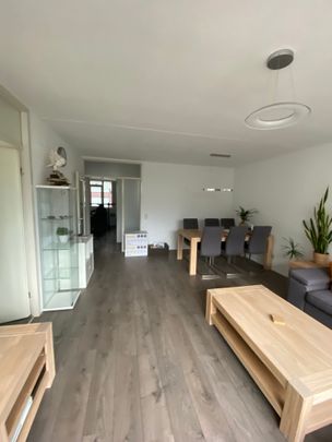 Te huur: Appartement Uitstraat 36 in Spijkenisse - Foto 1