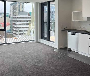 Modern North Facing Apartment in Te Aro - Photo 3