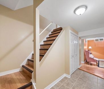 For Lease - 1078 Lovingston Crescent, Mississauga, Ontario - Photo 2