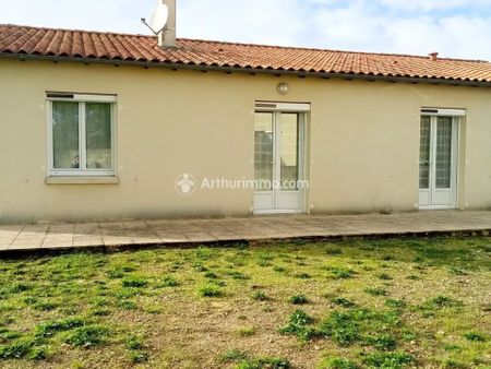 Location Maison 4 pièces 115 m2 à Matha - Photo 5