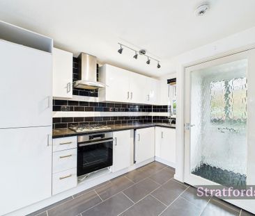 1 bedroom semi-detached house to rent - Photo 5