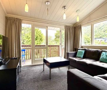 3 Bedroom Home in Upper Hutt - Photo 1