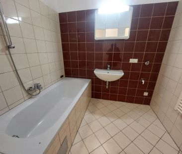 Nur schriftliche Anfragen! Unbefristete Wohnung mit süßem Eigengarten - Foto 6